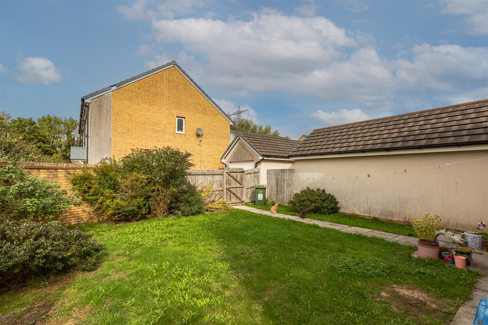 Rhes Brickyard Row, Llanelli, SA15 2DZ